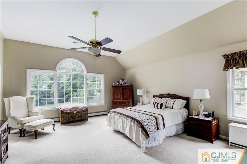 85 Meredith Road Colonia, NJ 07067 - Photo 10 of 21 Gallery Image 10