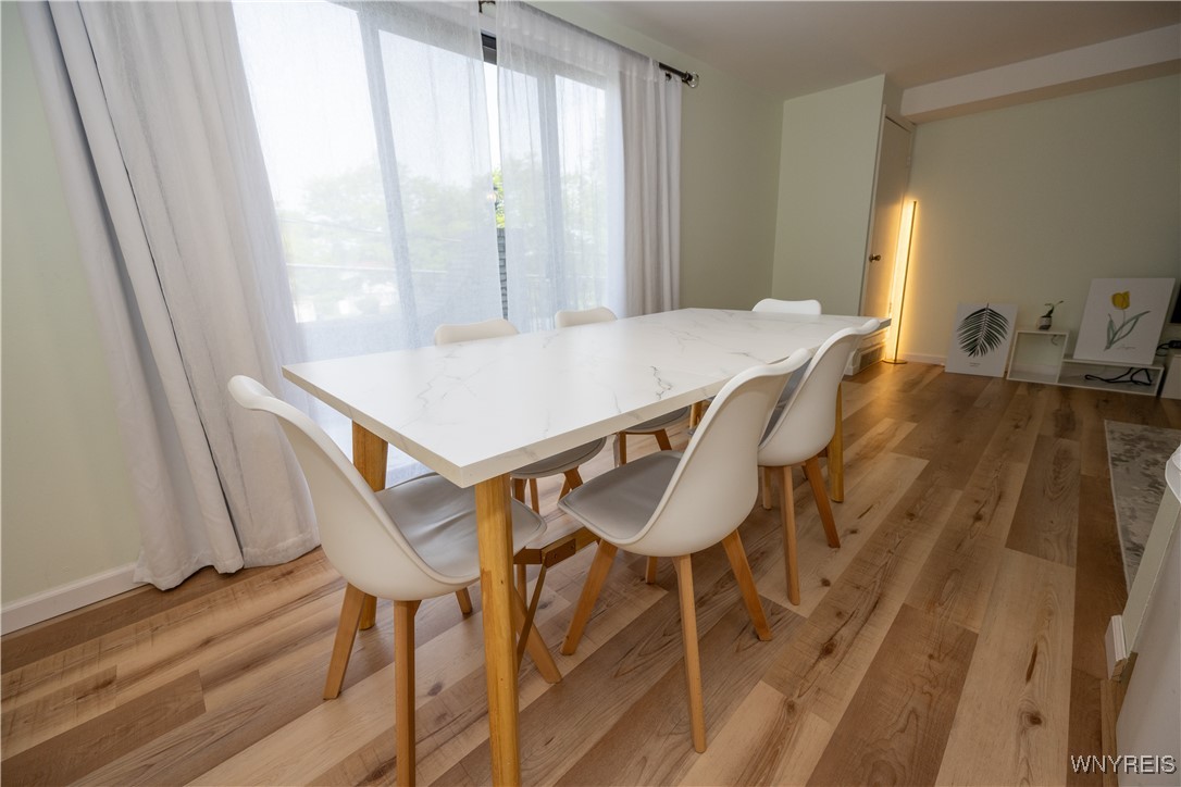 132 Harrogate Square, Unit E Amherst, NY 14221 - Photo 7 of 22