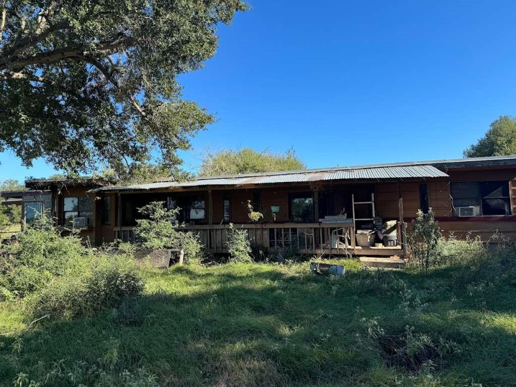 1391 Private Road 4032 Dime Box, TX 77853 - Photo 1 of 3
