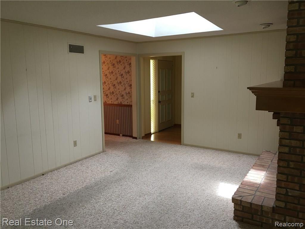 7319 South Beyer Road Frankenmuth, MI 48734 - Photo 29 of 84 Family Room 2.JPG