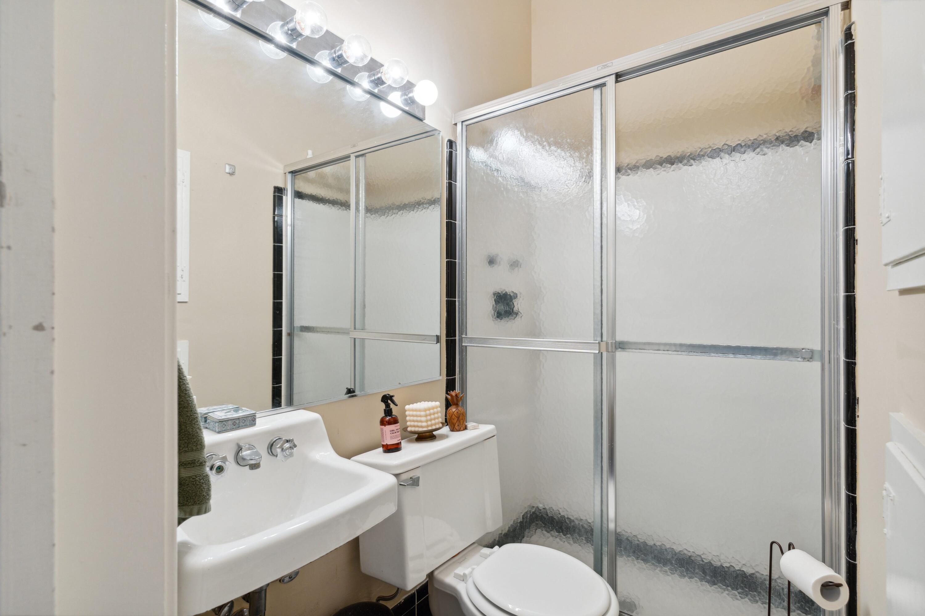 49 Broad Street Charleston, SC 29401 - Photo 47 of 58 47