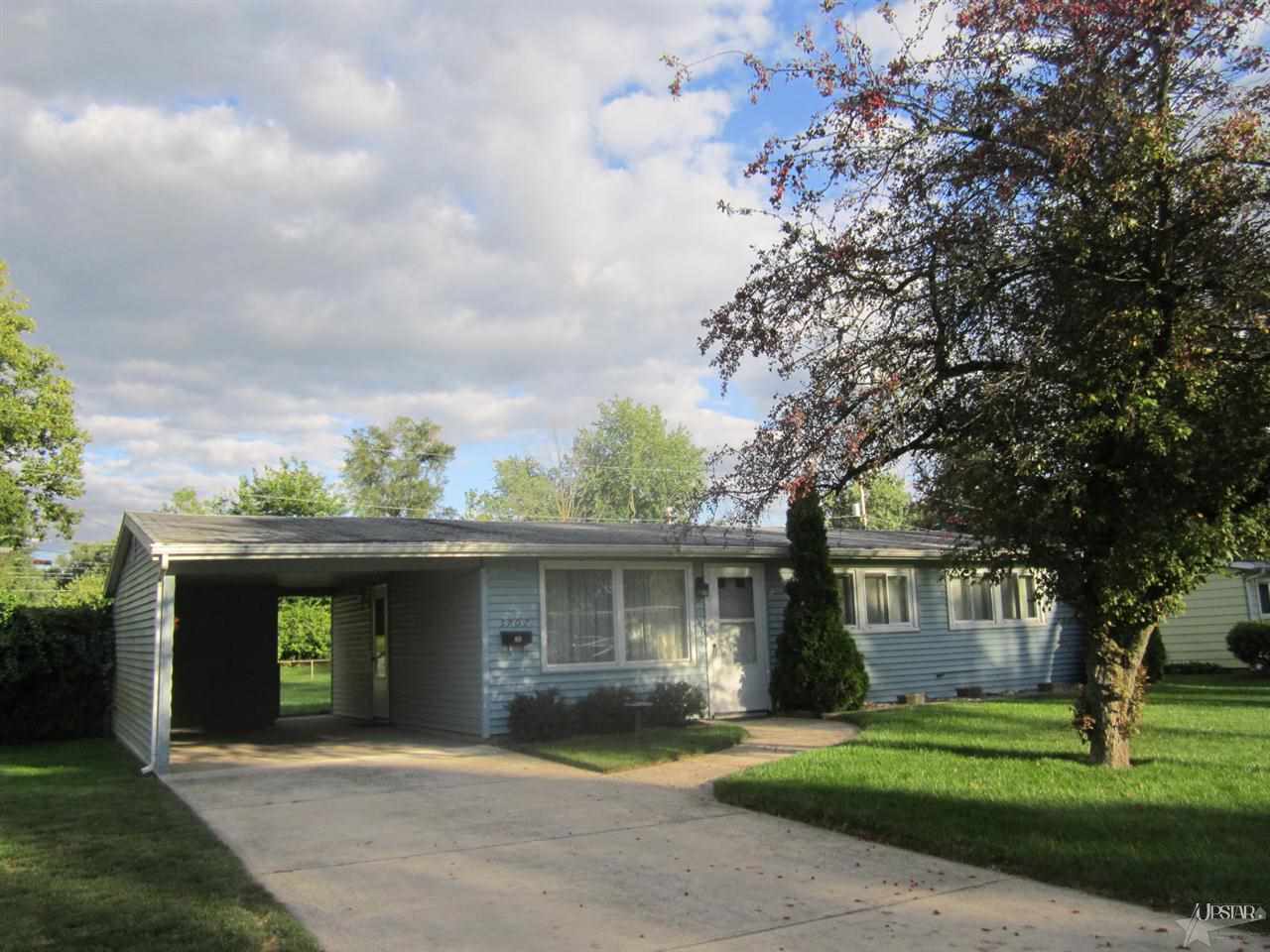 5707 Kimberley Road Fort Wayne, IN 46809 - Photo 3 of 22 Gallery Image 3