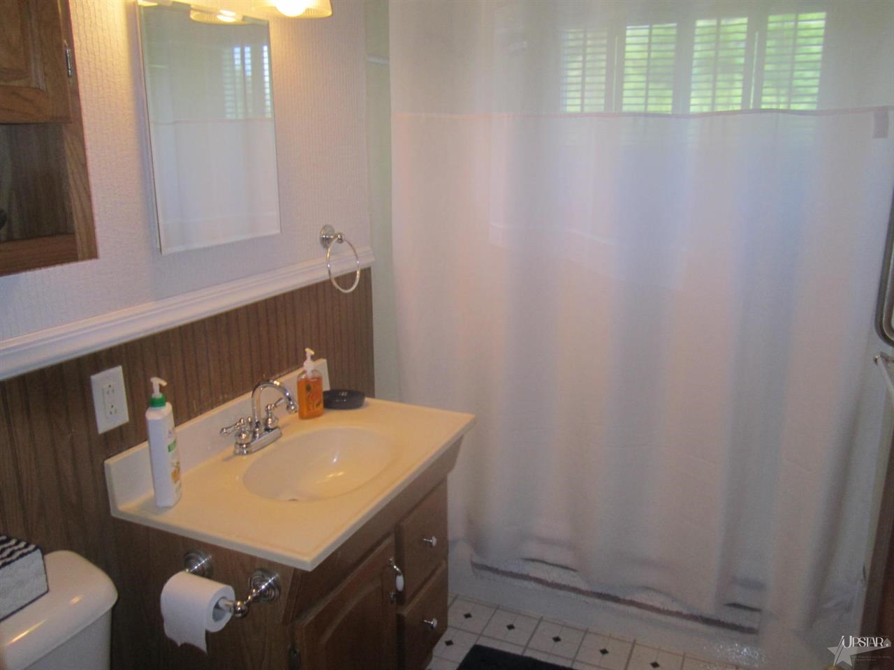 5707 Kimberley Road Fort Wayne, IN 46809 - Photo 9 of 22 Gallery Image 9