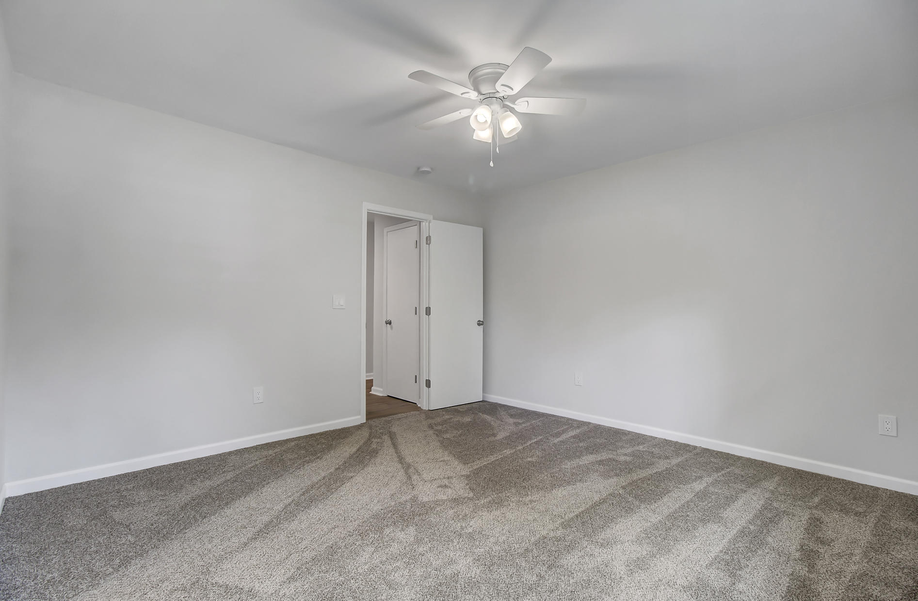 427 Temple Road Ladson, SC 29456 - Photo 20 of 34 20