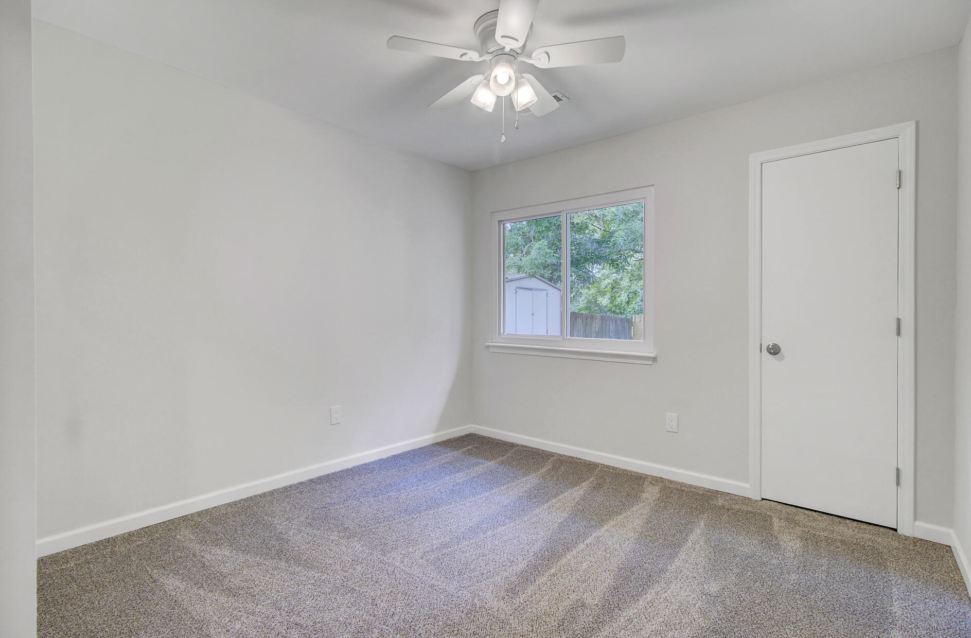427 Temple Road Ladson, SC 29456 - Photo 23 of 34 23