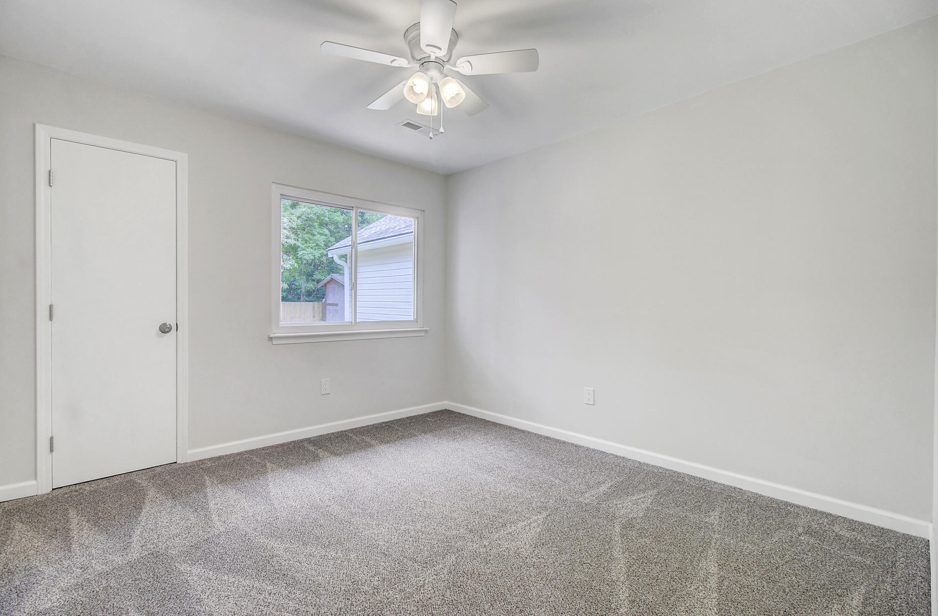 427 Temple Road Ladson, SC 29456 - Photo 27 of 34 27