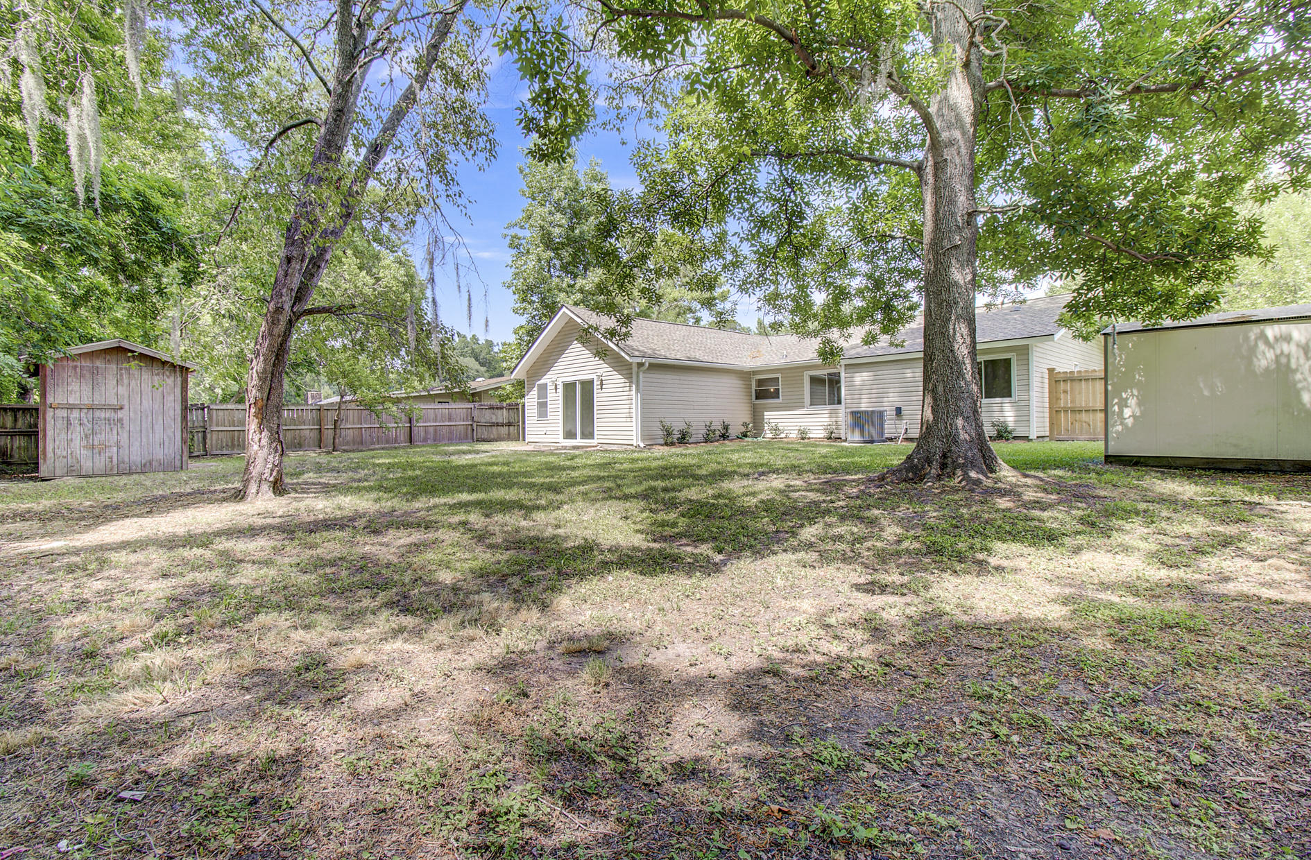427 Temple Road Ladson, SC 29456 - Photo 33 of 34 33