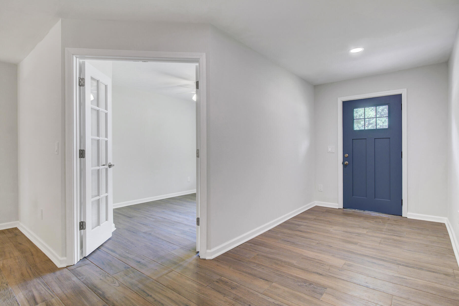 427 Temple Road Ladson, SC 29456 - Photo 5 of 34 Front entry. Home office - 4th bedroom