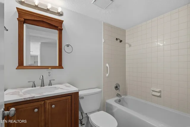 $234,900 | 438 Berlin Drive, Knoxville, TN 37923