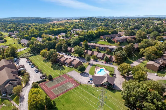 $234,900 | 438 Berlin Drive, Knoxville, TN 37923