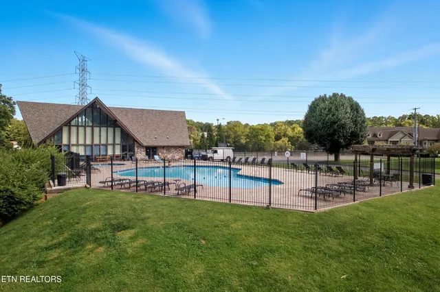 $234,900 | 438 Berlin Drive, Knoxville, TN 37923