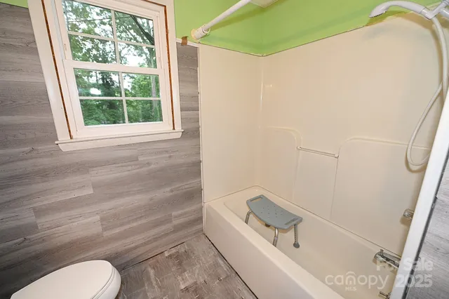 $233,000 | 2625 Glenn Street, Newton, NC 28658