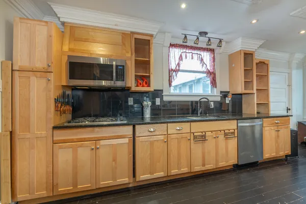 $349,950 | 2354 Chestnut Avenue, Buena Vista, VA 24416