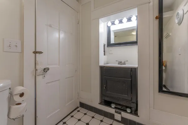 $349,950 | 2354 Chestnut Avenue, Buena Vista, VA 24416