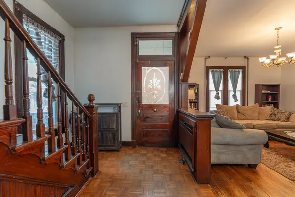 $349,950 | 2354 Chestnut Avenue, Buena Vista, VA 24416