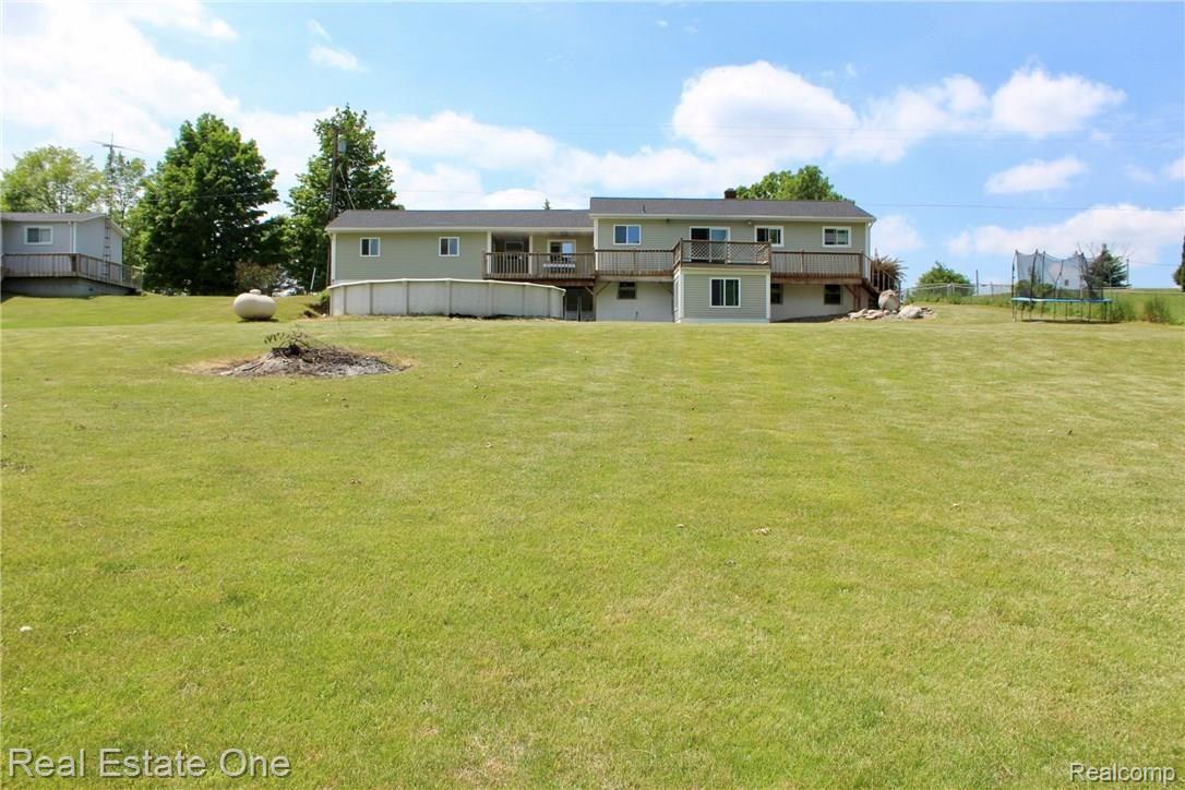 3260 North Henderson Road Davison, MI 48423 - Photo 53 of 59 fullsizeoutput_1d03.jpeg