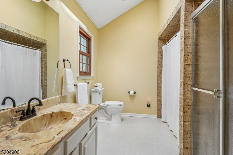 31 Branko Road Berkeley Heights, NJ 07922 - Photo 19 of 35