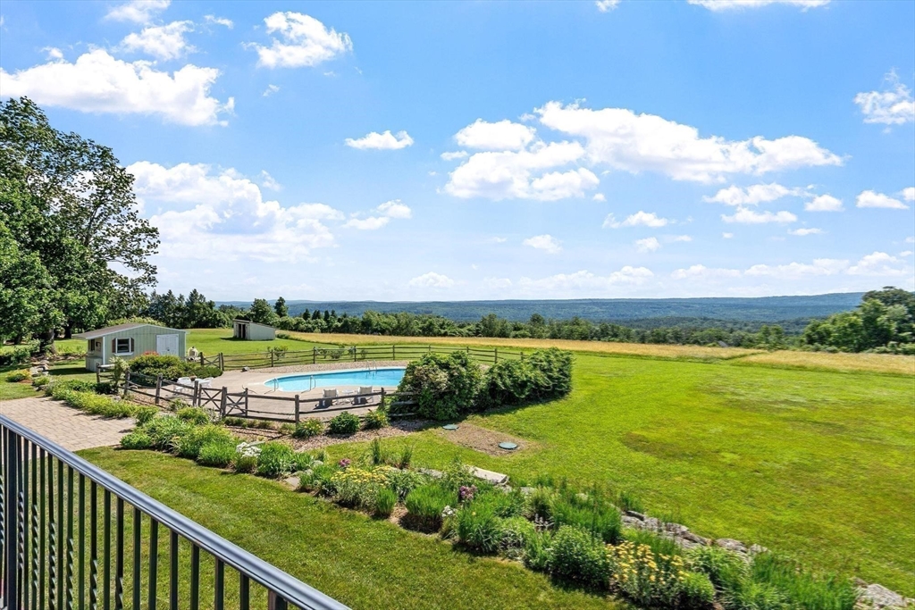 32 Osgood Road Sterling, MA 01564 - Photo 9 of 42