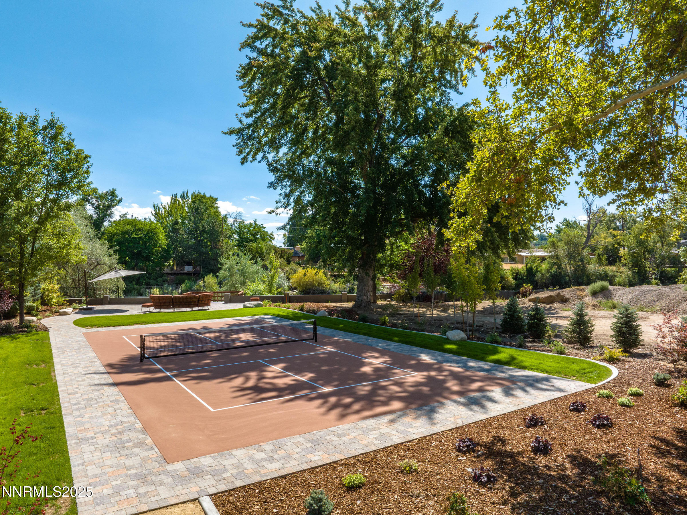 4180 Del Curto Drive Reno, NV 89503 - Photo 3 of 10 011_4060_goodsell-11