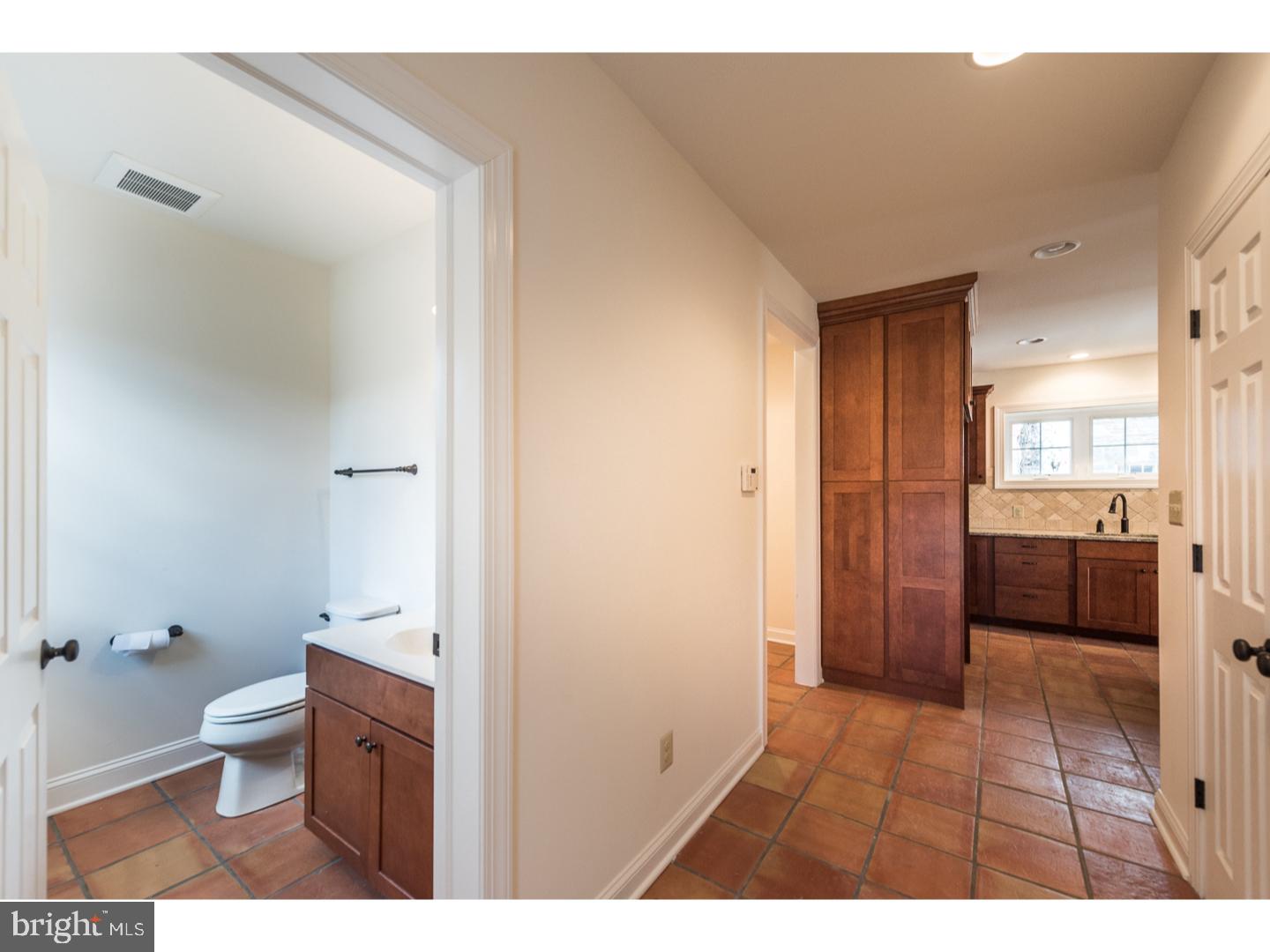 239 Summit Road Springfield, PA 19064 - Photo 12 of 24