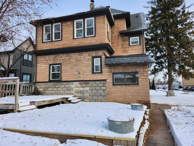 $249,900 | 303 Doty Street, Kaukauna, WI 54130