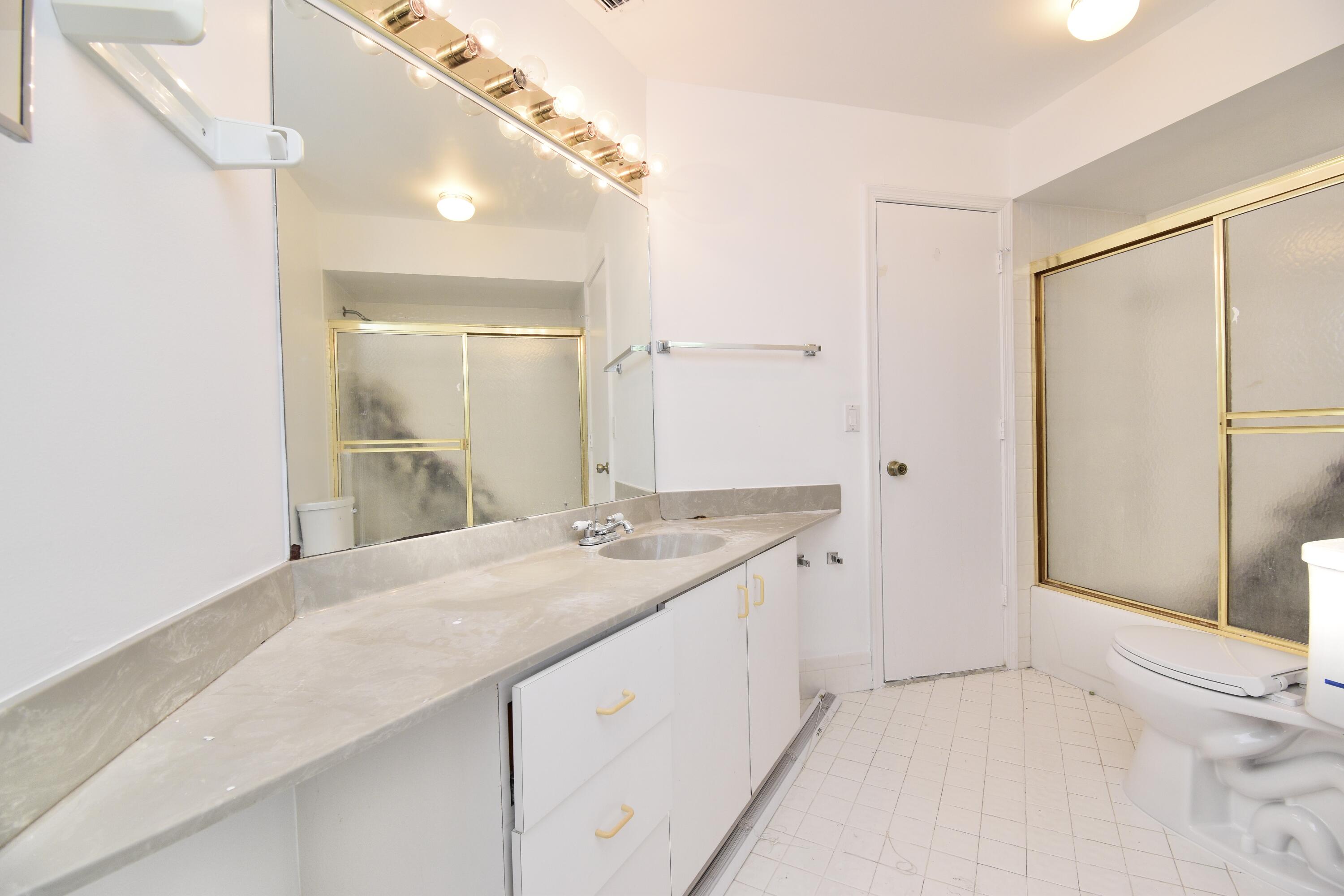20787 Boca Ridge Drive North Boca Raton, FL 33428 - Photo 26 of 36 C0F076B2-C84C-4FBF-8D09-8FAA8725A370