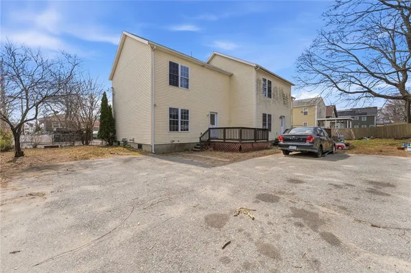 $350,000 | 281 Swan Street, Unit A, Providence, RI 02905