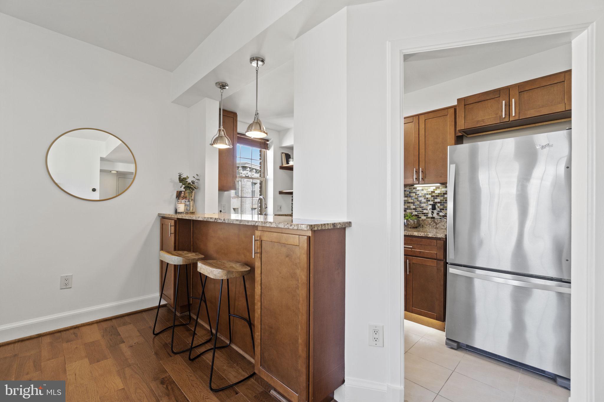 1673 Park Road Northwest, Unit 404 Washington, DC 20010 - Photo 8 of 21 Breakfast bar