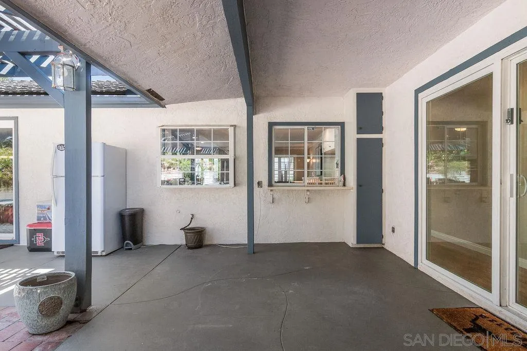 10750 Anaheim Drive La Mesa, CA 91941 - Photo 26 of 34 a view of an empty room with a window
