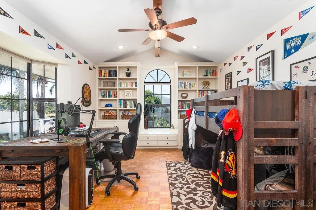 10750 Anaheim Drive La Mesa, CA 91941 - Photo 7 of 34 a view of a livingroom with furniture and a window