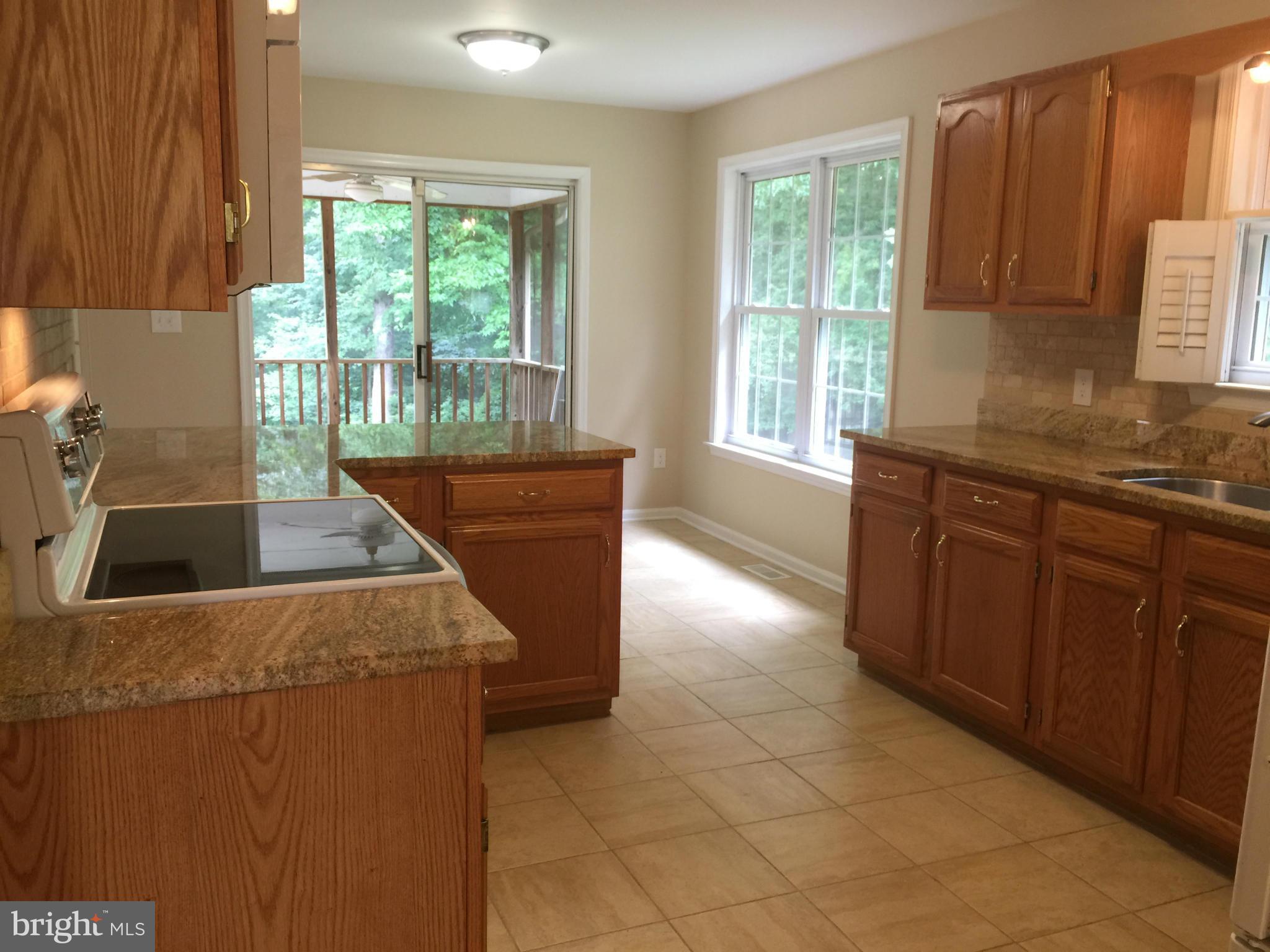 45 Ridge Pointe Lane Fredericksburg, VA 22405 - Photo 5 of 20 Kitchen