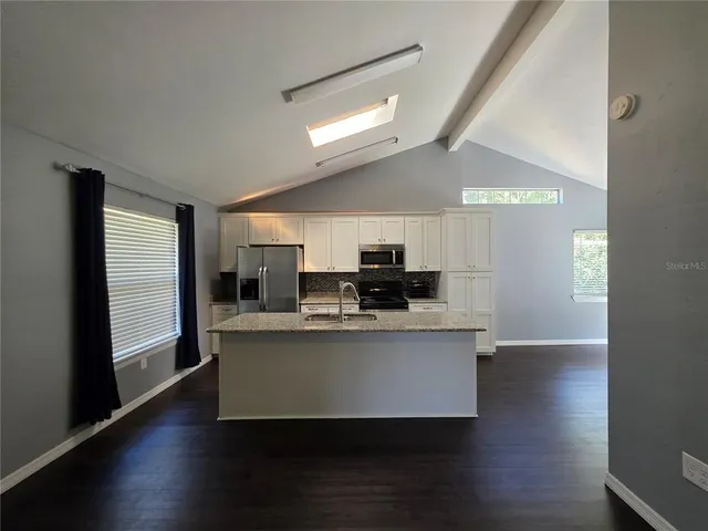 $2,600 | 1207 Southwest 255th Street, Newberry, FL 32669