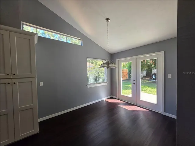 $2,600 | 1207 Southwest 255th Street, Newberry, FL 32669