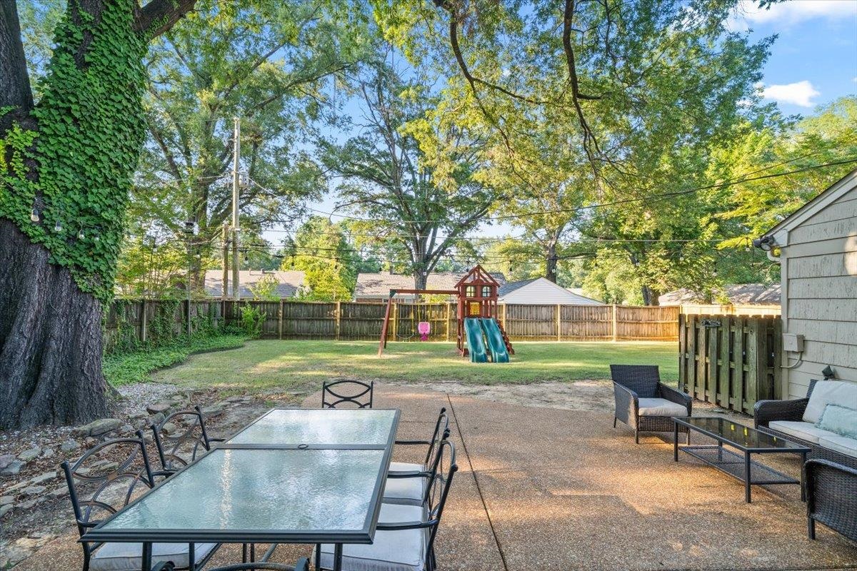 5170 Sequoia Road Memphis, TN 38117 - Photo 27 of 33