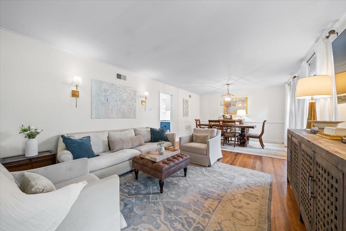 5170 Sequoia Road Memphis, TN 38117 - Photo 7 of 33