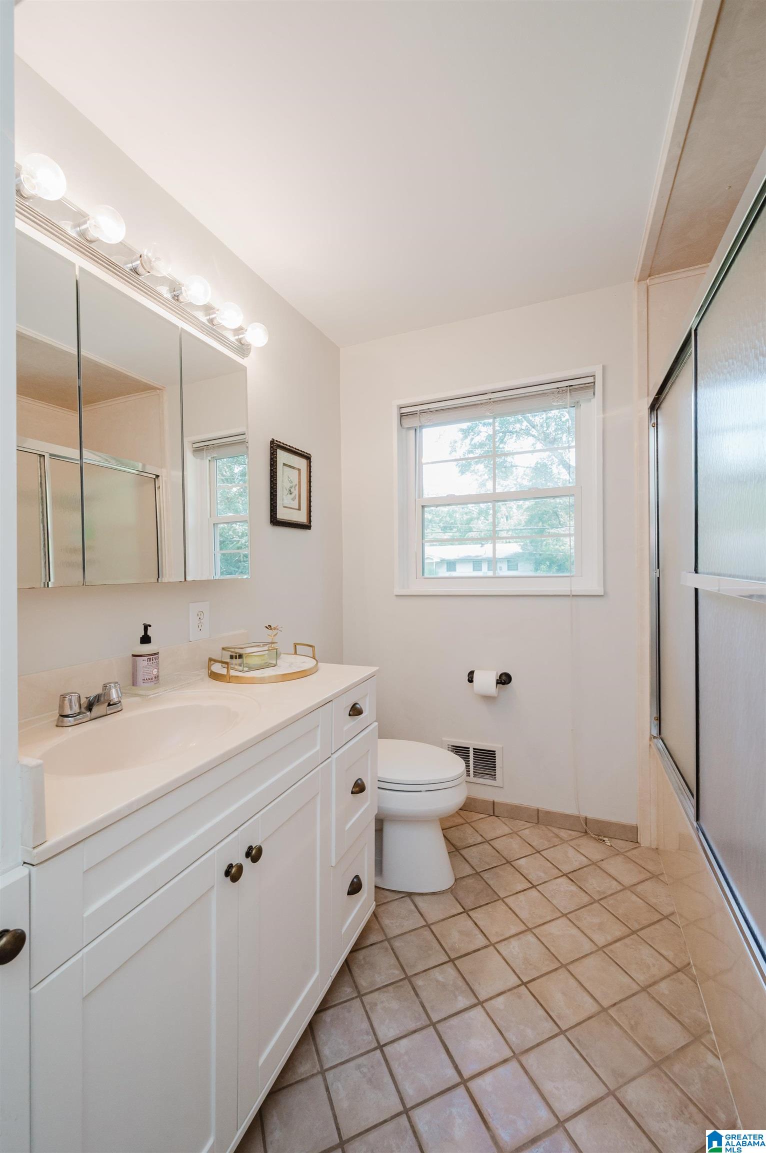 4353 Montevallo Road Birmingham, AL 35213 - Photo 16 of 36