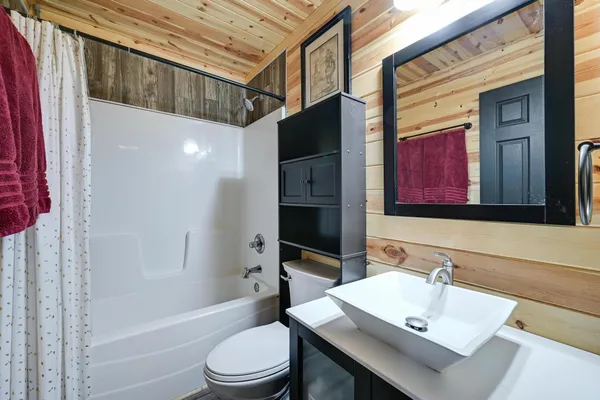 $849,900 | 39057 Variolite Street Northwest, Dalbo, MN 55017