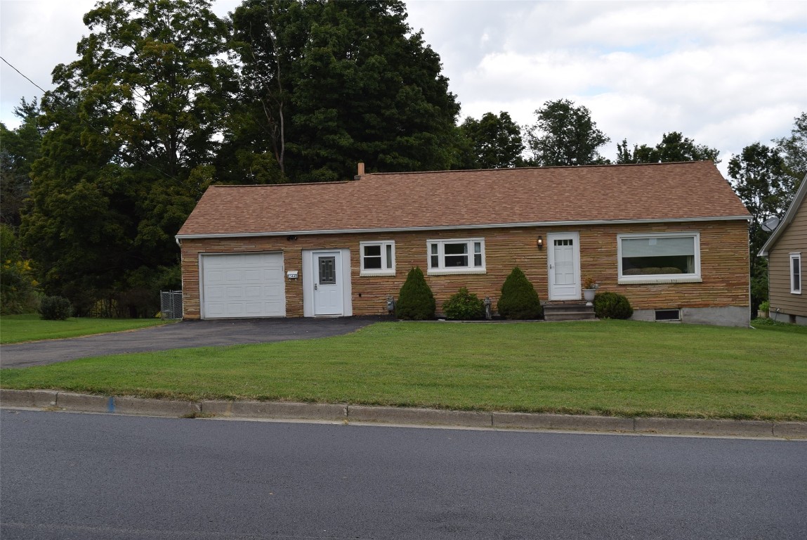 344 Jones Road Vestal, NY 13850 - Photo 1 of 48 Gallery Image 1