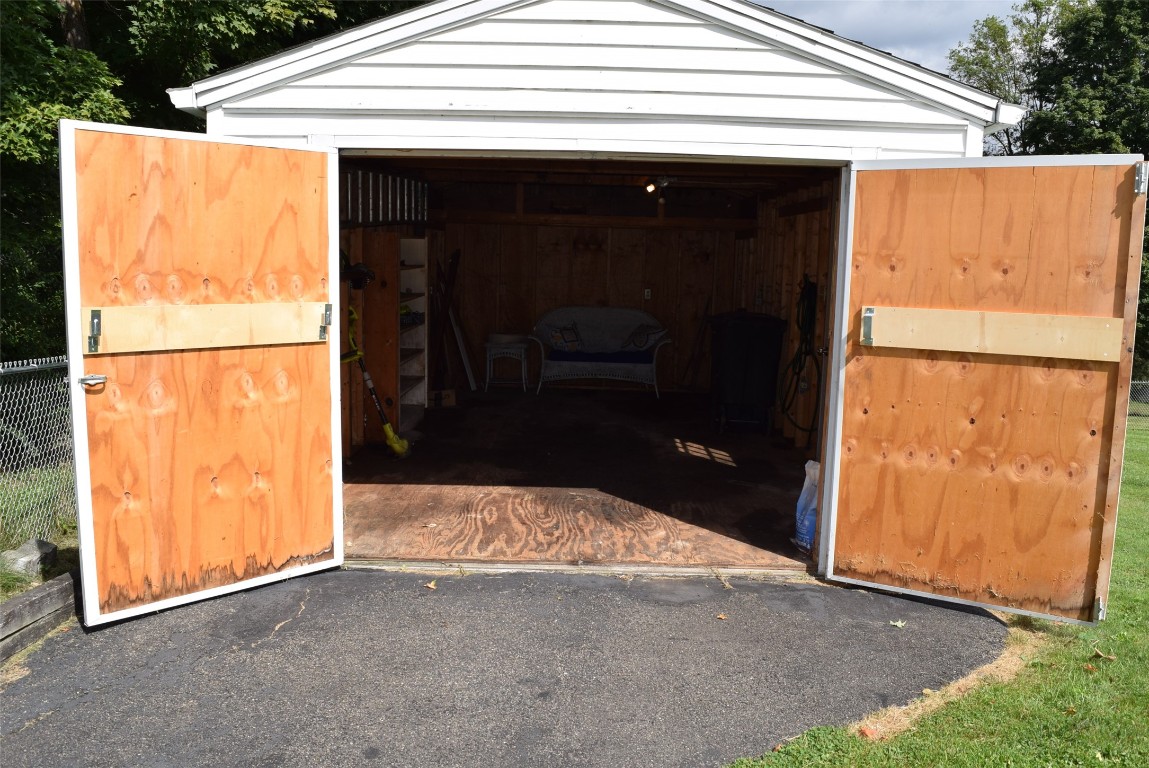 344 Jones Road Vestal, NY 13850 - Photo 12 of 48 Gallery Image 12