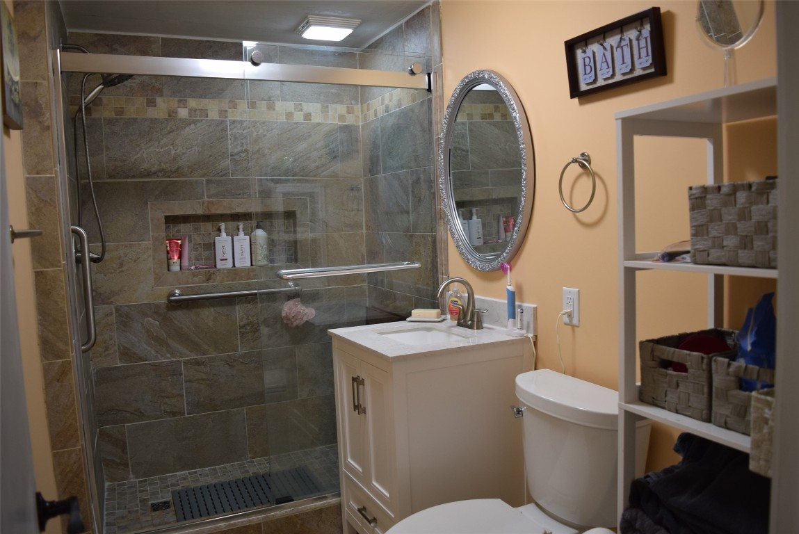 344 Jones Road Vestal, NY 13850 - Photo 32 of 48 Gallery Image 32