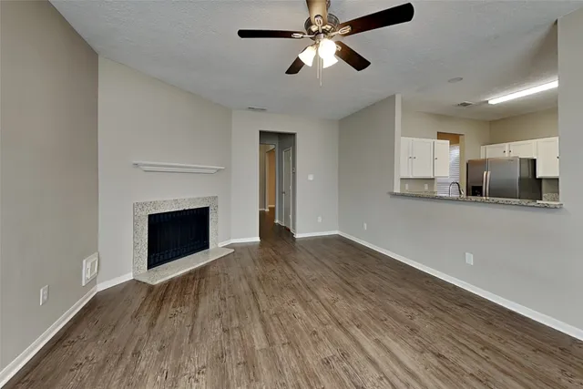 $2,290 | 14511 Cypress Falls Drive, Cypress, TX 77429