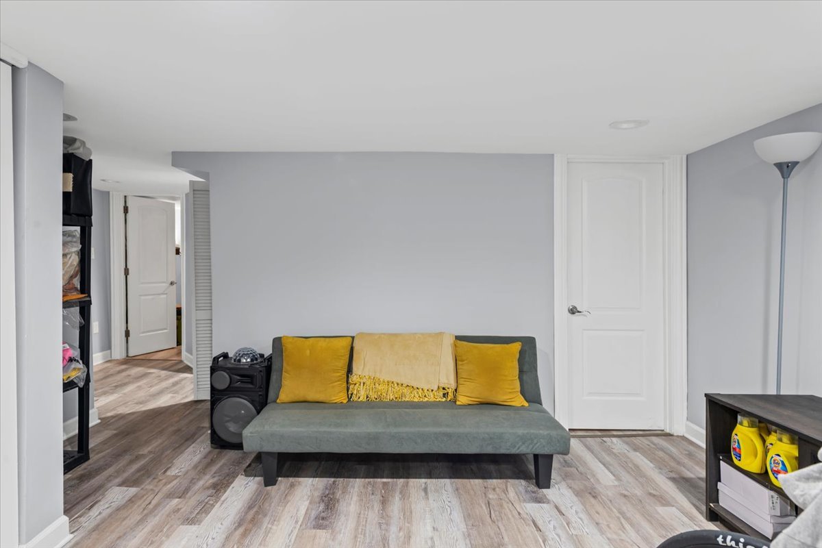 1024 West 103rd Street Chicago, IL 60643 - Photo 15 of 22