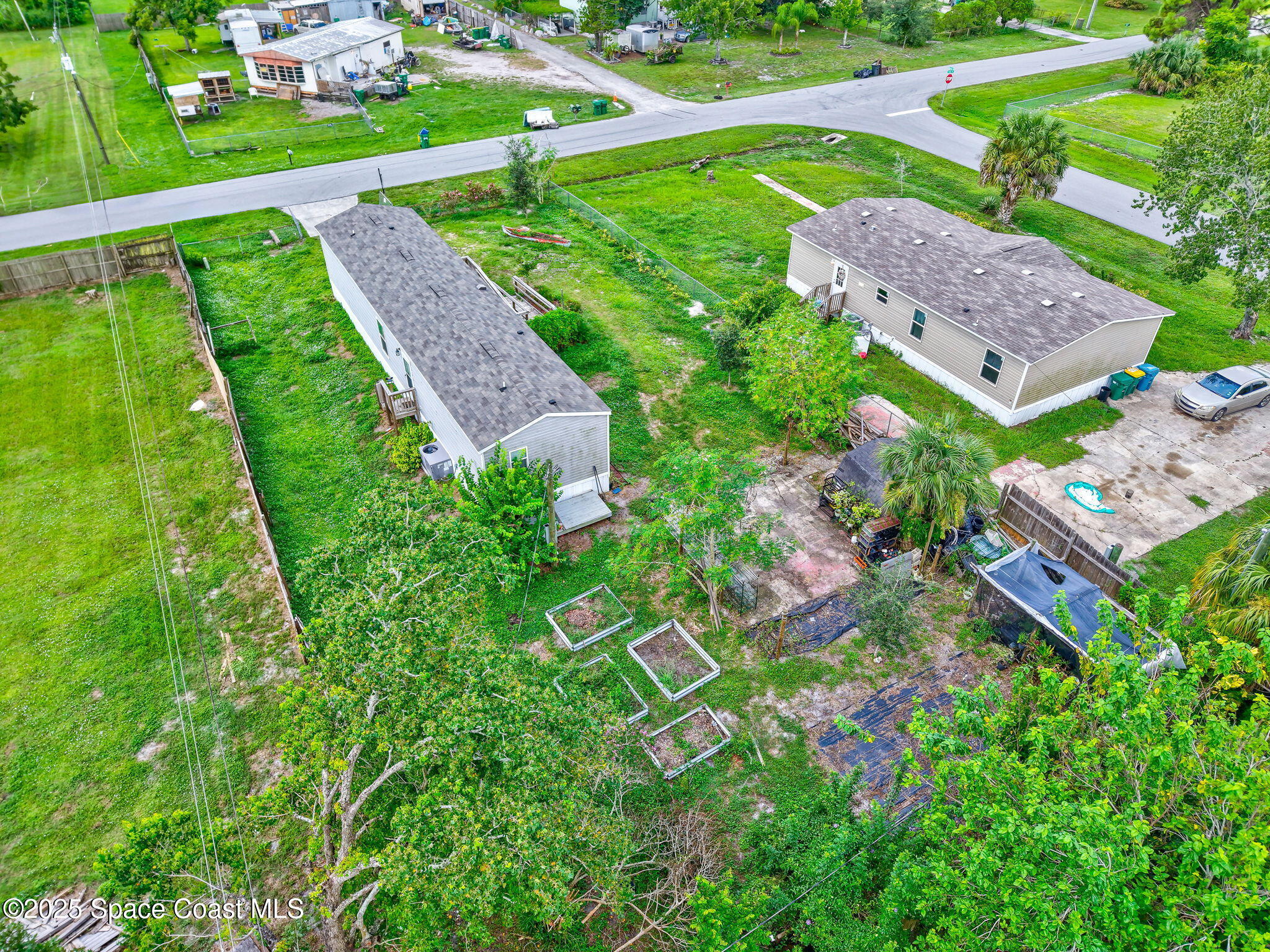 800 Phyllis Way Cocoa, FL 32926 - Photo 33 of 40 an aerial view of a house