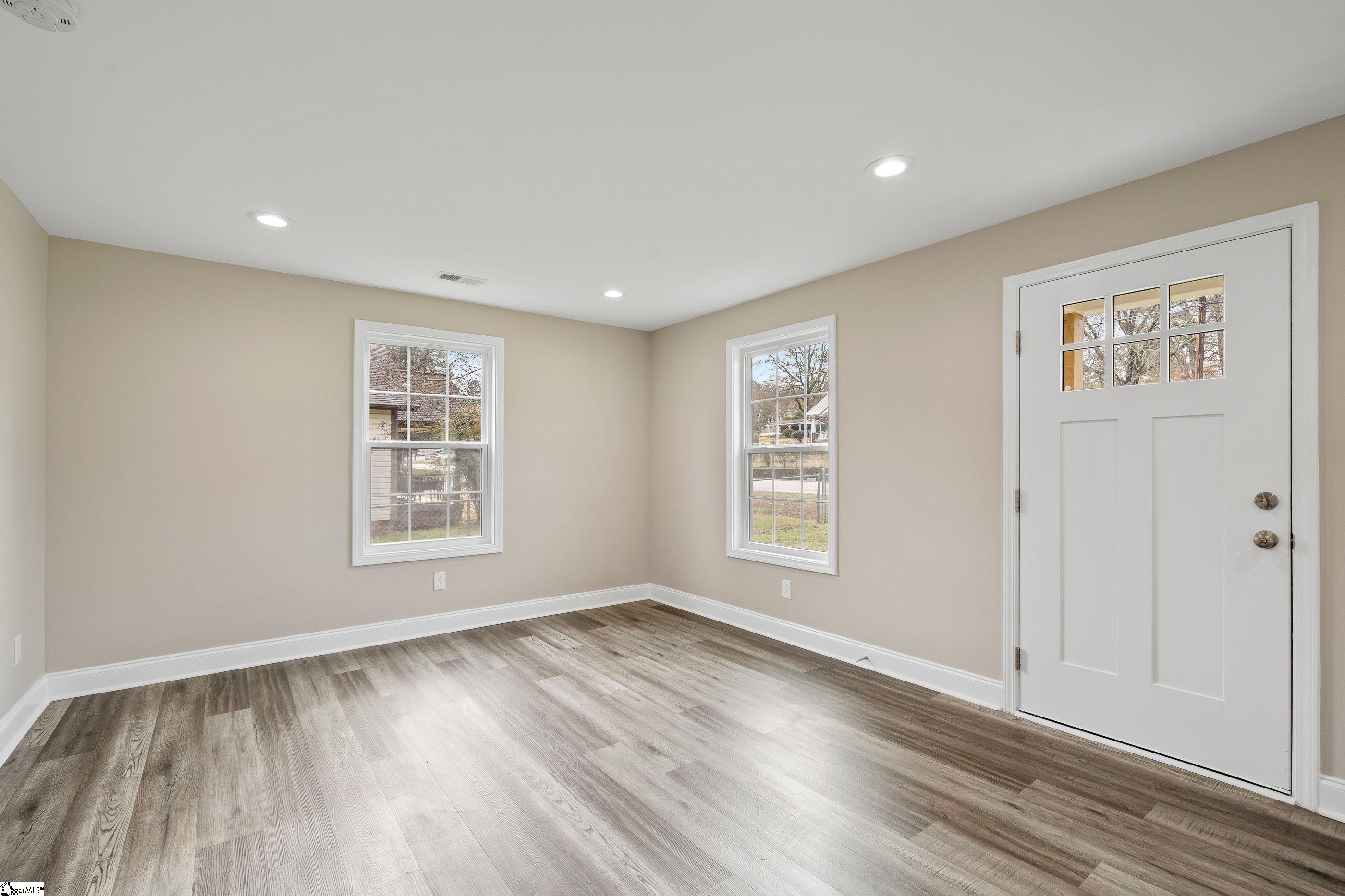 210 Gap Creek Road Duncan, SC 29334 - Photo 8 of 24 Gallery Image 8