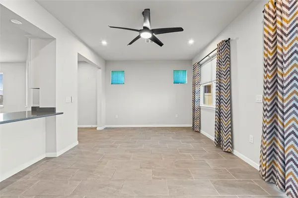 $2,450 | 11815 Sky Acres Terrace, Bradenton, FL 34211
