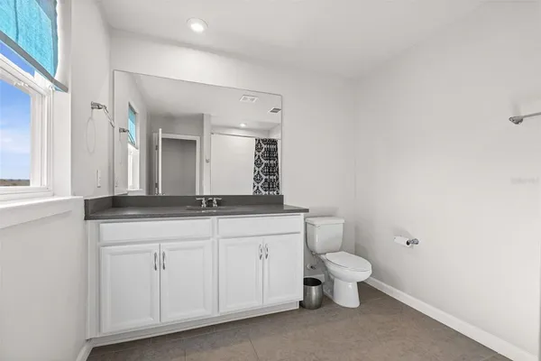 $2,450 | 11815 Sky Acres Terrace, Bradenton, FL 34211