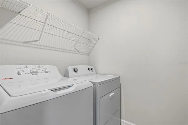 $2,450 | 11815 Sky Acres Terrace, Bradenton, FL 34211