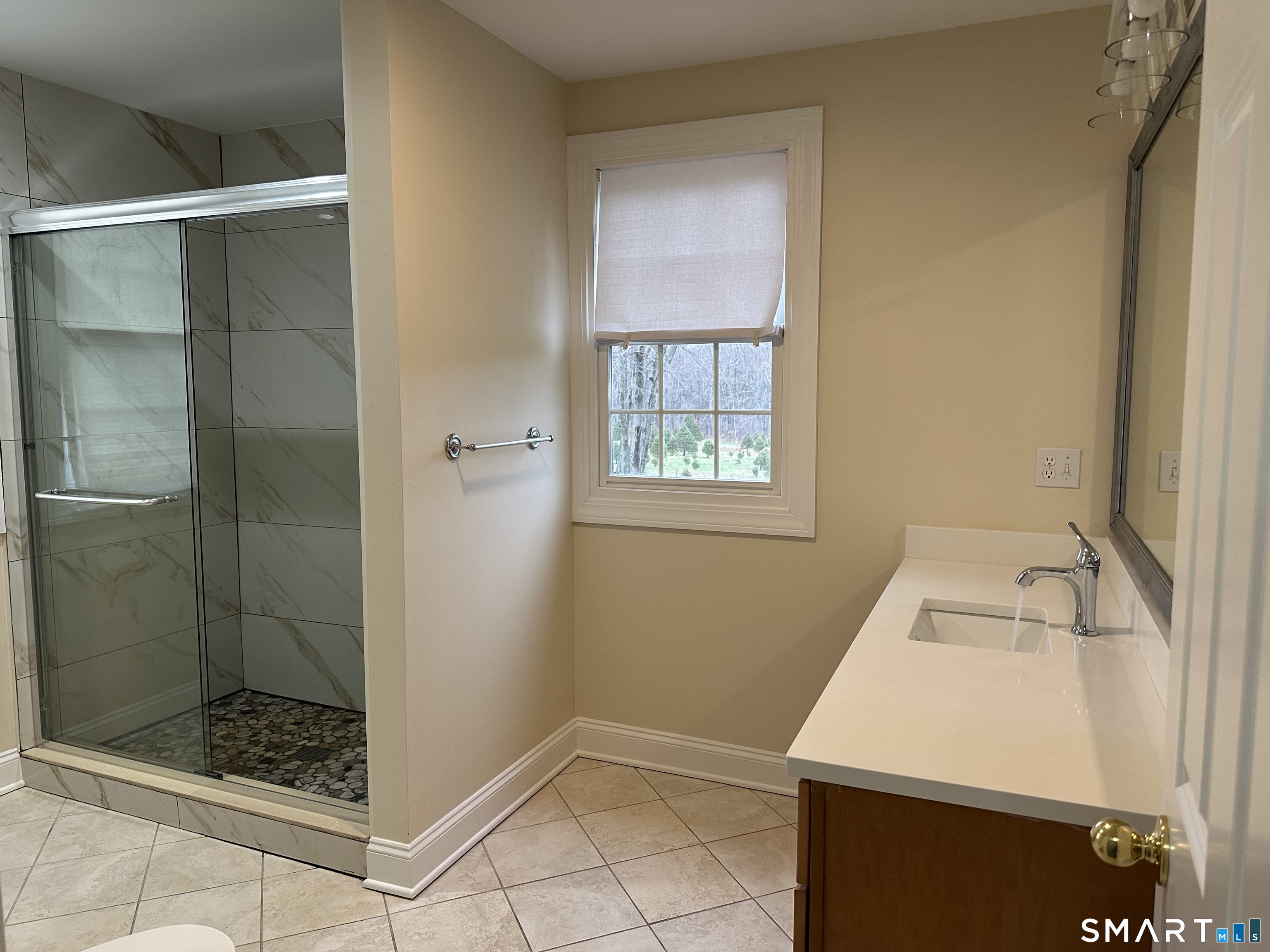 128 Center Road Easton, CT 06612 - Photo 28 of 39
