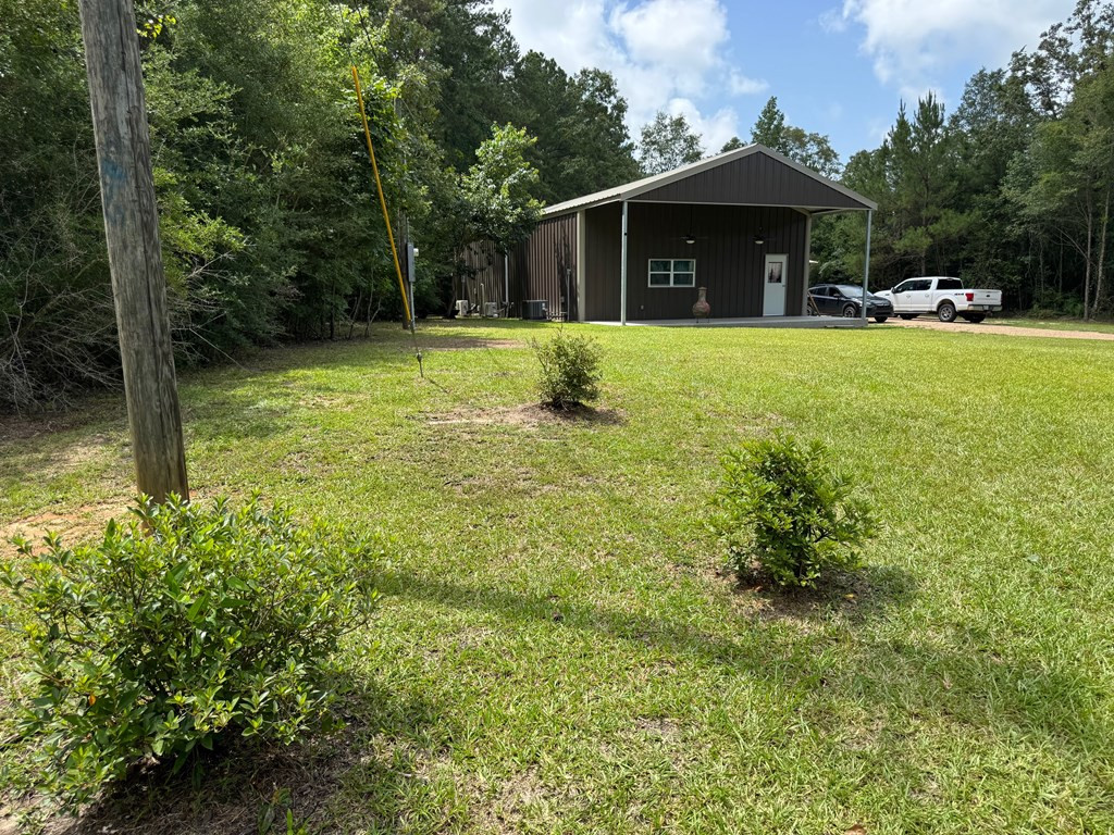 3708 Gleenwood Road Southeast Ruth, MS 39662 - Photo 4 of 46 Front