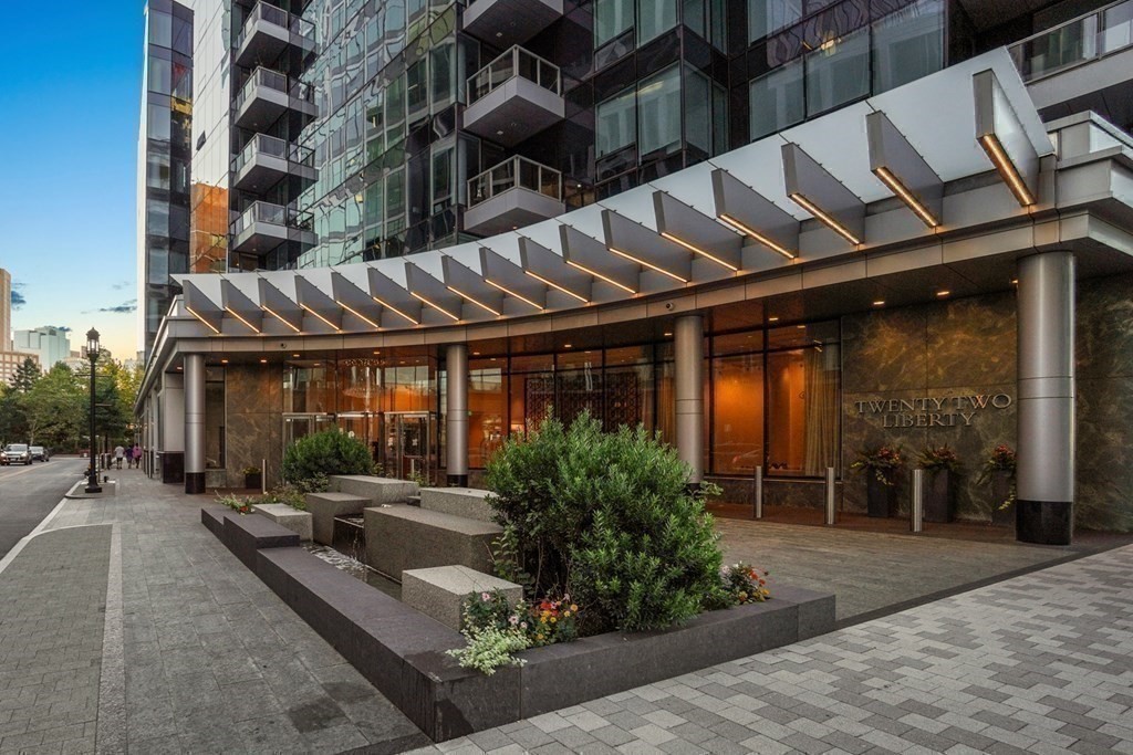 22 Liberty Drive, Unit 7A Boston, MA 02210 - Photo 29 of 31